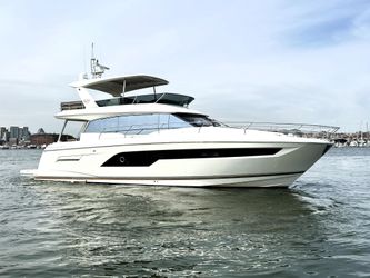 63' Prestige 2017 Yacht For Sale